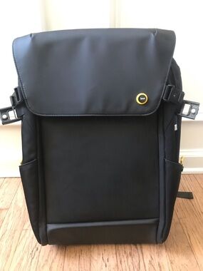 Backpack Divoom Pixel LED Lights Women/Junior Black NWT